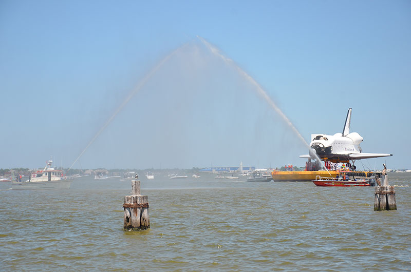 Space shuttle replica docks in Houston lake, launches 'Shuttlebration'